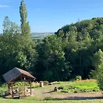 Le Relais De La Fontaine&jacuzzi Montcornet (Ardennes)