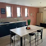 Le Relais De La Fontaine&jacuzzi Hébergement de vacances
