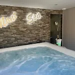 Le Relais De La Fontaine&jacuzzi