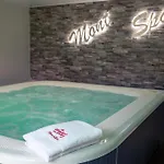 Le Relais De La Fontaine & Jacuzzi * Montcornet (Ardennes)