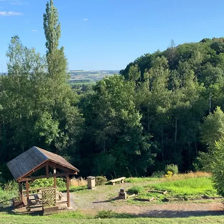 Le Relais De La Fontaine & Jacuzzi Montcornet (Ardennes)