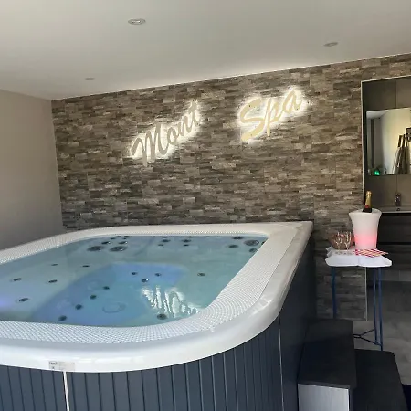 Ferienhaus Le Relais De La Fontaine & Jacuzzi