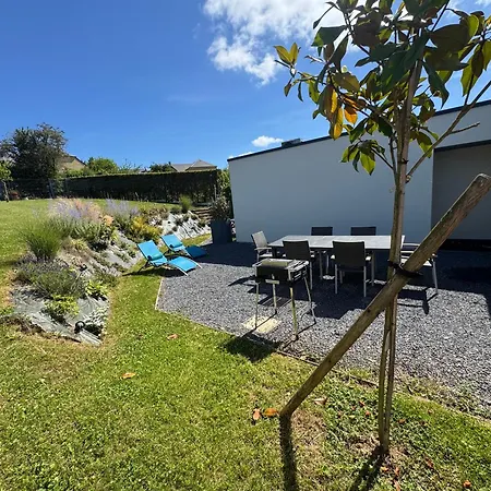 펜션 Le Relais De La Fontaine & Jacuzzi Montcornet (Ardennes)